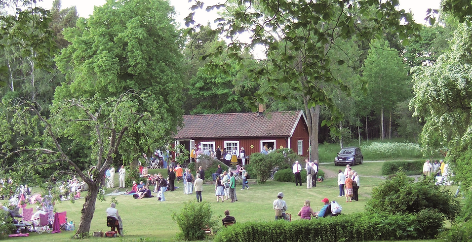 Allsång på Karby Gård