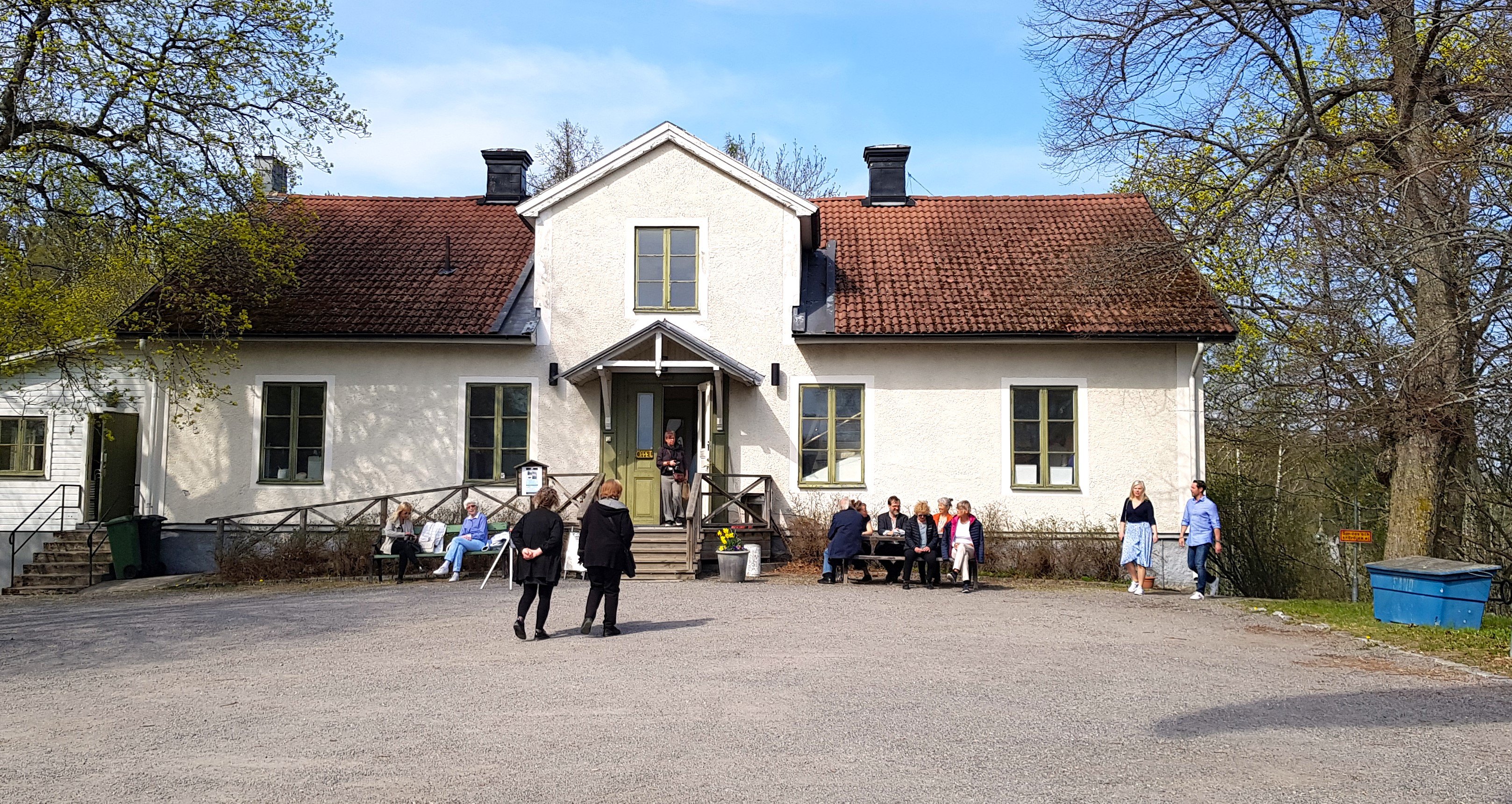 Välkommen till Karby Gård! Öppet lördagar & söndagar 12-16